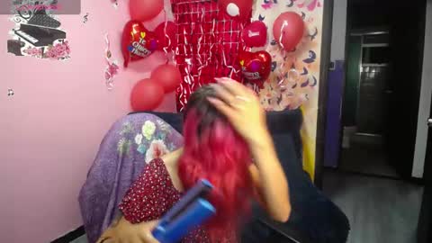 Scarllett online show from 02-20-25, 03:45