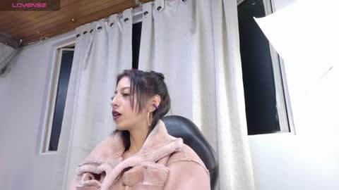 Scarllett online show from 10-21-25, 06:14