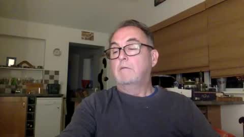 Snapshot of scbiggersballs chatting on 05-24-26, 03:44 scbiggersballs online show from 05-24-26, 03:44