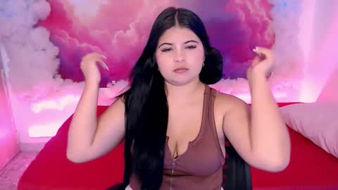 Snapshot of sccarlett_gracee chatting on 11-16-25, 03:23 Scarlett online show from 11-16-25, 03:23