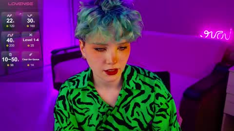 Snapshot of school_love chatting on 12-13-24, 05:00 Rina online show from 12-13-24, 05:00