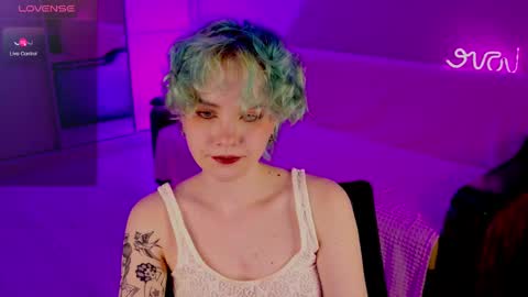 Snapshot of school_love chatting on 03-07-25, 04:33 Rina online show from 03-07-25, 04:33