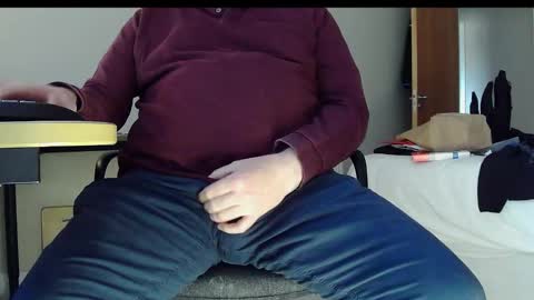 Snapshot of schwanz2023 chatting on 12-15-25, 11:47 Mick online show from 12-15-25, 11:47