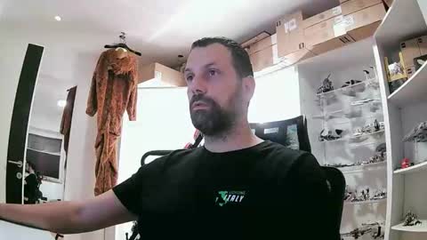 Snapshot of scorpion_cock chatting on 11-17-25, 07:41 scorpion_cock online show from 11-17-25, 07:41