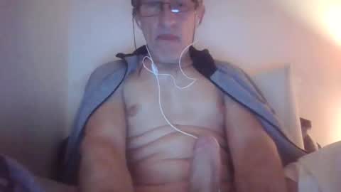 Snapshot of scotchwhieskie chatting on 02-04-26, 12:16 scotchwhieskie online show from 02-04-26, 12:16