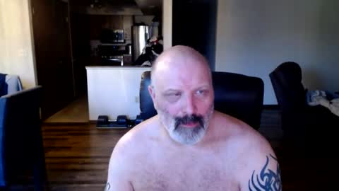 Snapshot of scott35inmentor chatting on 06-24-26, 05:45 scott35inmentor online show from 06-24-26, 05:45