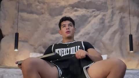 Andrew Flintt online show from 02-20-26, 04:09