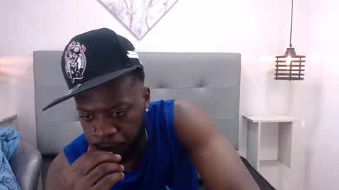 Snapshot of scottdamar chatting on 09-11-25, 11:32 Damar online show from 09-11-25, 11:32