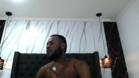 Snapshot of scottdamar chatting on 11-17-25, 07:19 Damar online show from 11-17-25, 07:19