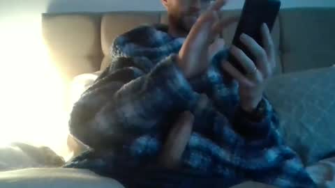 Snapshot of scottish_daddy chatting on 01-13-25, 03:26 scottish daddy online show from 01-13-25, 03:26