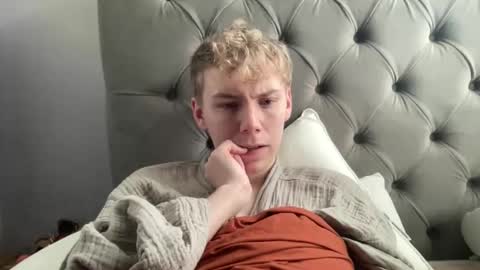 Snapshot of scottish_twink01 chatting on 01-06-25, 11:40 danny online show from 01-06-25, 11:40