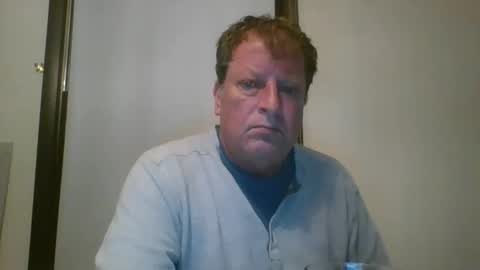 scottpbi52 online show from 05-01-26, 02:38