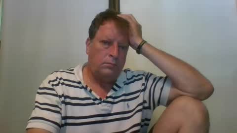 Snapshot of scottpbi52 chatting on 07-12-26, 02:08 scottpbi52 online show from 07-12-26, 02:08