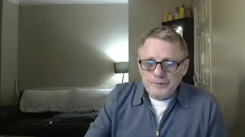 Snapshot of scottsman214 chatting on 12-27-24, 04:32 James online show from 12-27-24, 04:32