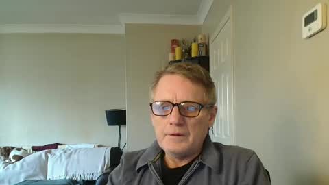 Snapshot of scottsman214 chatting on 02-16-25, 02:54 James online show from 02-16-25, 02:54