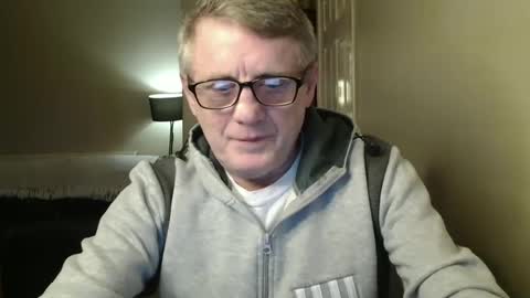 Snapshot of scottsman214 chatting on 02-21-25, 06:59 James online show from 02-21-25, 06:59