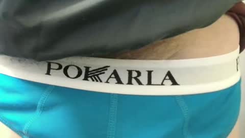 Snapshot of scottsman214 chatting on 03-09-25, 06:43 James online show from 03-09-25, 06:43