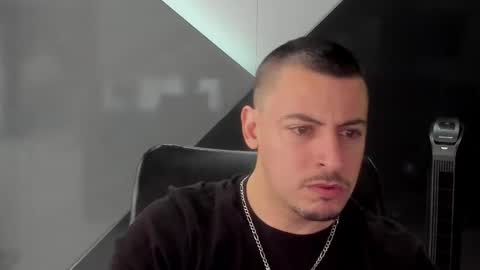 Ricardo online show from 02-10-26, 01:26