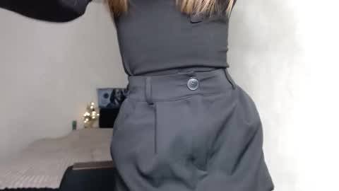 scratc_h online show from 01-16-25, 11:27