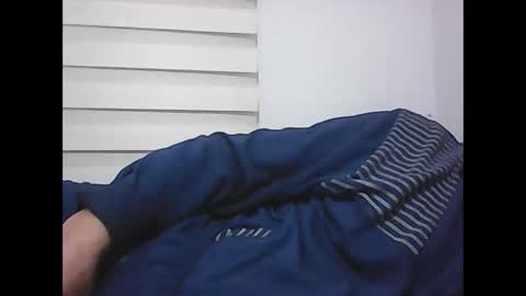 Snapshot of screw2 chatting on 02-02-26, 07:01 Evren online show from 02-02-26, 07:01