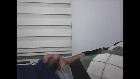 Snapshot of screw2 chatting on 02-27-26, 11:05 Evren online show from 02-27-26, 11:05