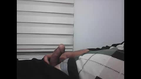 Snapshot of screw2 chatting on 03-17-26, 11:30 Evren online show from 03-17-26, 11:30