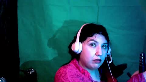 Snapshot of scumbagsmith chatting on 01-22-25, 05:05 Danni online show from 01-22-25, 05:05