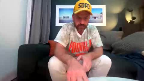 sdbtmbro online show from 12-23-25, 02:42