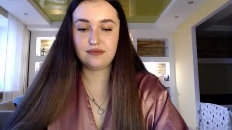 Elizabeth  online show from 12-25-24, 09:24