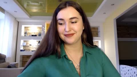 Elizabeth  online show from 01-03-25, 11:35