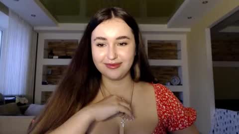 Elizabeth  online show from 01-10-25, 02:23