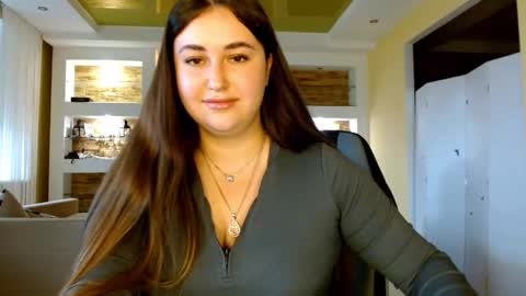 Elizabeth  online show from 10-02-25, 07:04