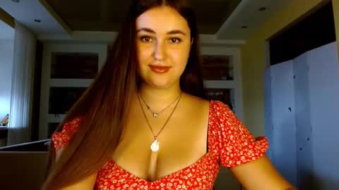 Elizabeth  online show from 11-08-25, 09:09