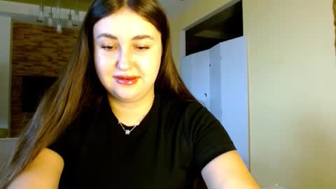 Elizabeth  online show from 12-02-25, 07:47