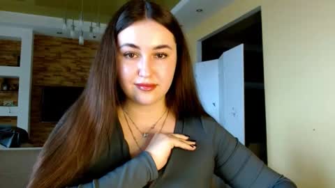 Elizabeth  online show from 02-15-26, 10:25