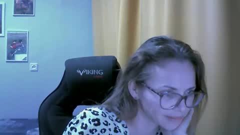 SEA Dream online show from 09-21-25, 03:35