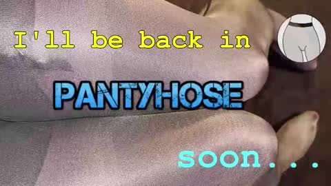 Snapshot of seamlessly chatting on 10-05-25, 08:12 seamlessly online show from 10-05-25, 08:12