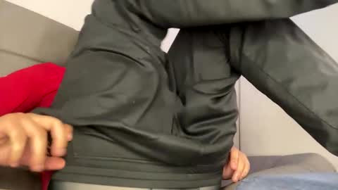 Snapshot of seanpablosanz chatting on 09-21-25, 07:59 Sean pablo Sanz online show from 09-21-25, 07:59