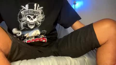 Snapshot of seanpablosanz chatting on 11-04-25, 01:43 Sean pablo Sanz online show from 11-04-25, 01:43