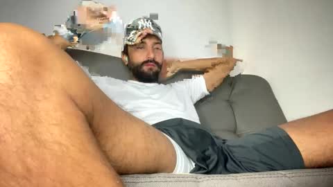 Snapshot of seanpablosanz chatting on 02-11-26, 01:27 Sean pablo Sanz online show from 02-11-26, 01:27