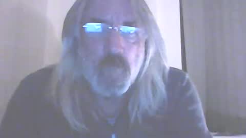 seantheflyer online show from 12-15-24, 01:46