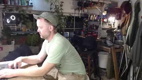 Seattlemanwhore online show from 10-23-25, 01:21