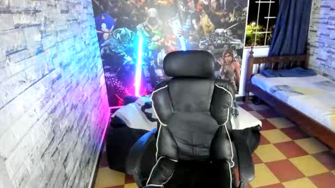 sebas jusa online show from 05-12-26, 01:14