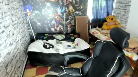 Snapshot of sebas_jusa chatting on 06-27-26, 12:22 sebas jusa online show from 06-27-26, 12:22