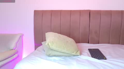 ely online show from 09-11-25, 08:09