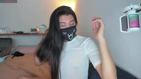 Nip online show from 06-27-26, 06:13