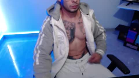 Sebastian online show from 09-10-25, 10:48