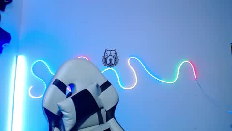 Sebastian online show from 01-11-26, 07:57