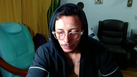 Sebastian online show from 04-19-26, 02:55