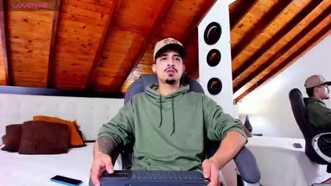 Sebastian Berne online show from 03-07-25, 07:49